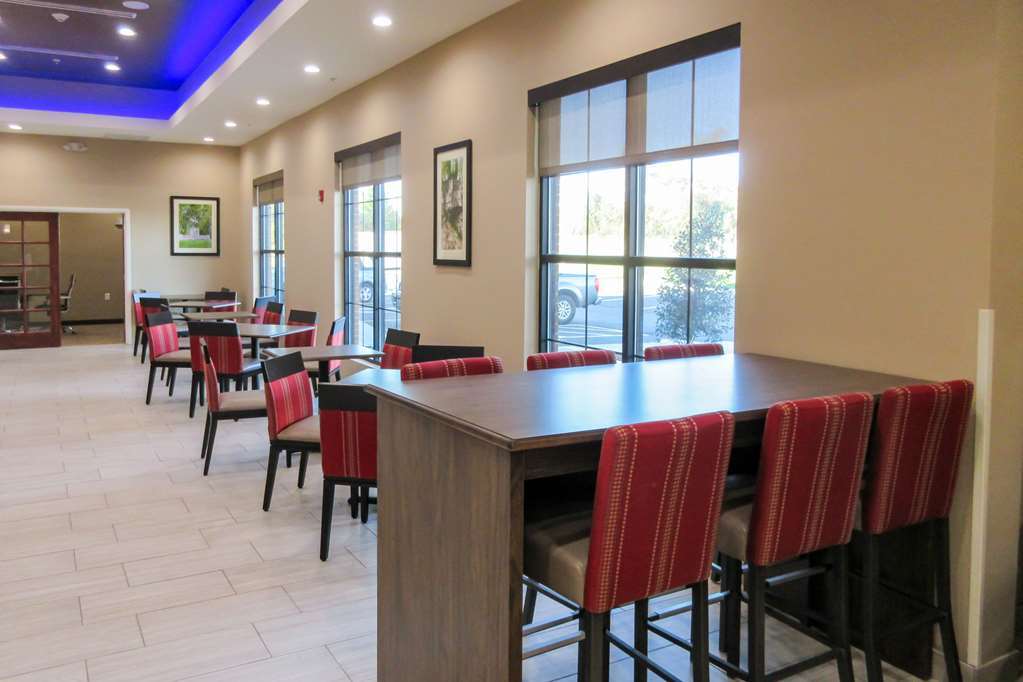 格林斯波罗机场凯富套房酒店 格林斯伯勒 餐厅 照片